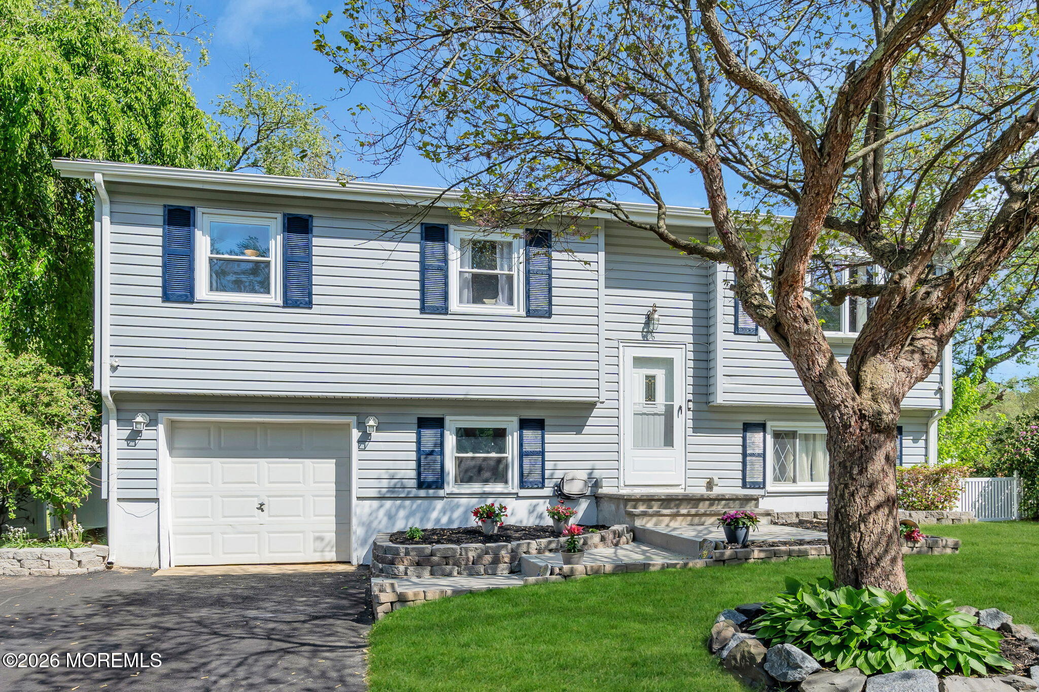 6 Tulip Court Jackson NJ 08527