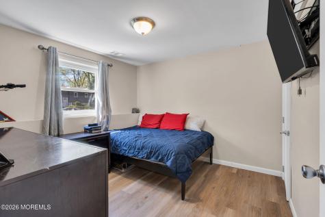 6 Tulip Court Jackson NJ 08527