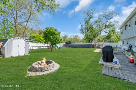 6 Tulip Court Jackson NJ 08527