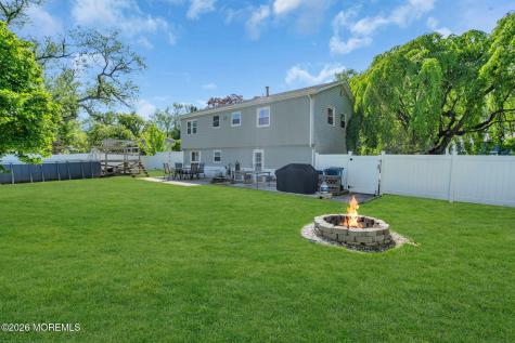 6 Tulip Court Jackson NJ 08527