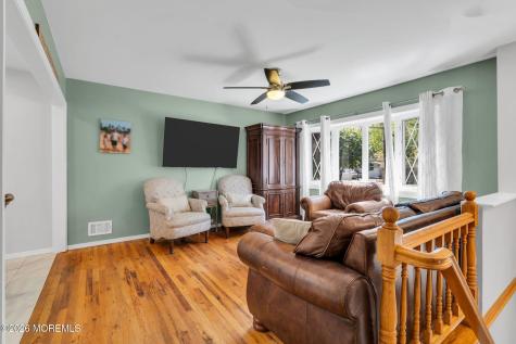 6 Tulip Court Jackson NJ 08527