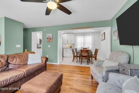 6 Tulip Court Jackson NJ 08527