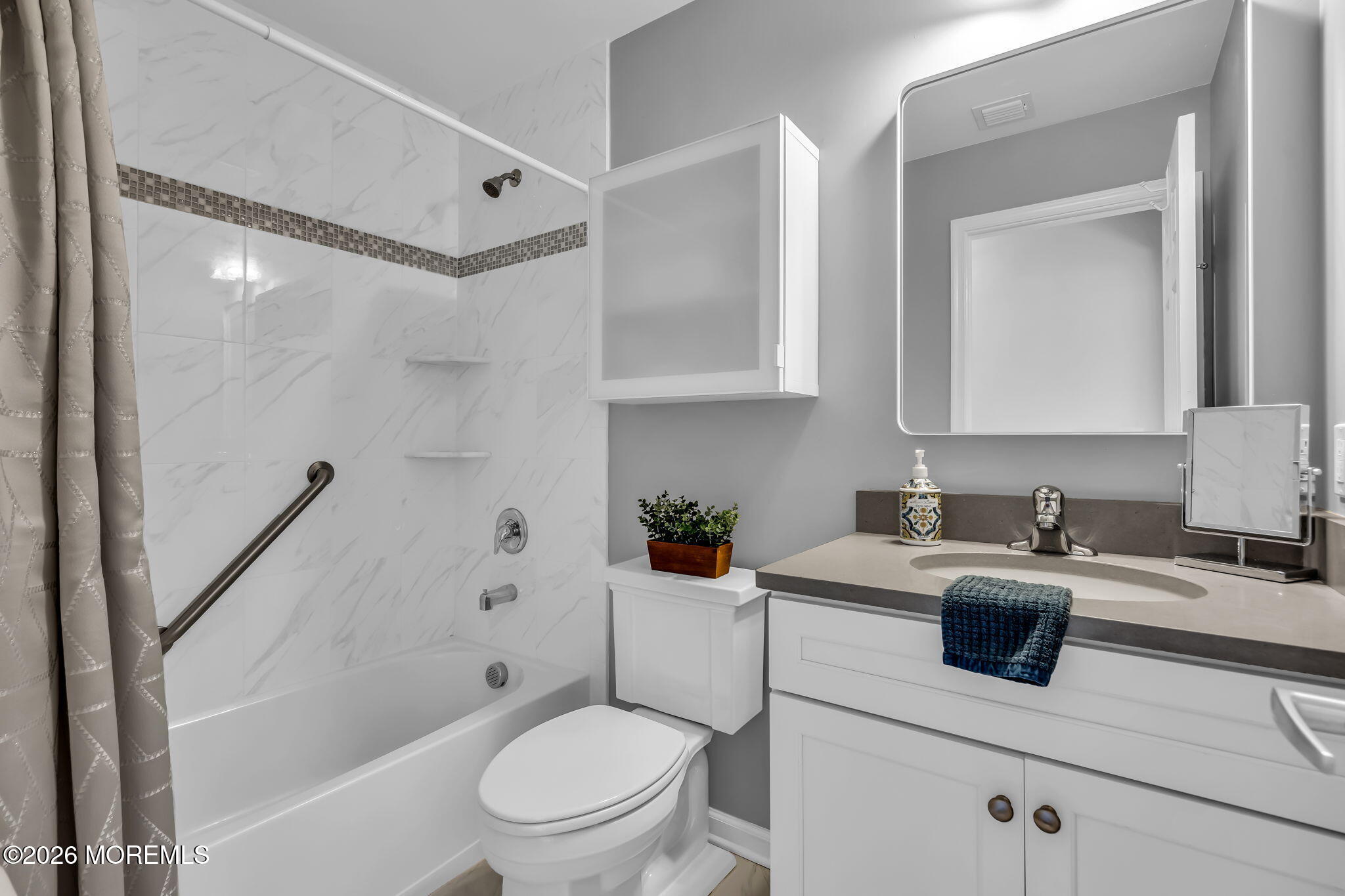 1 Mallard Court Howell NJ 07731