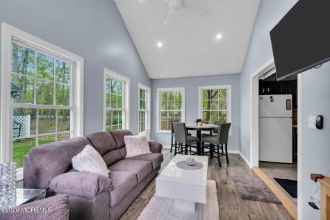 508 Petunia Lane N Whiting NJ 08759