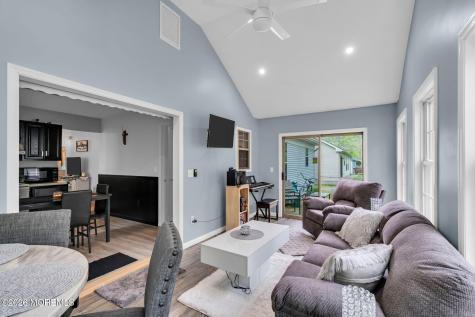 508 Petunia Lane N Whiting NJ 08759