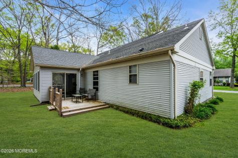 508 Petunia Lane N Whiting NJ 08759