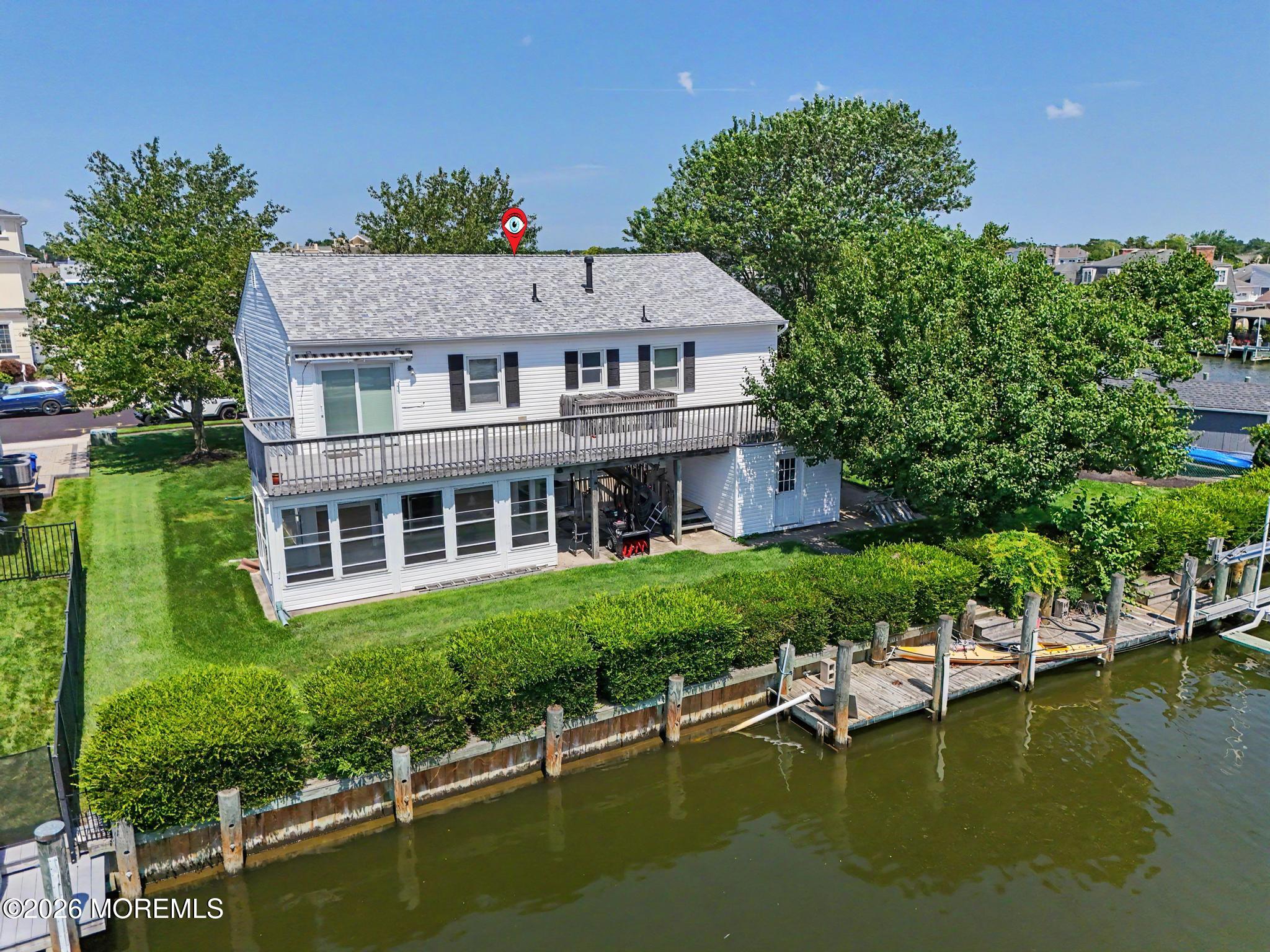 33 Freeman Court Toms River NJ 08753