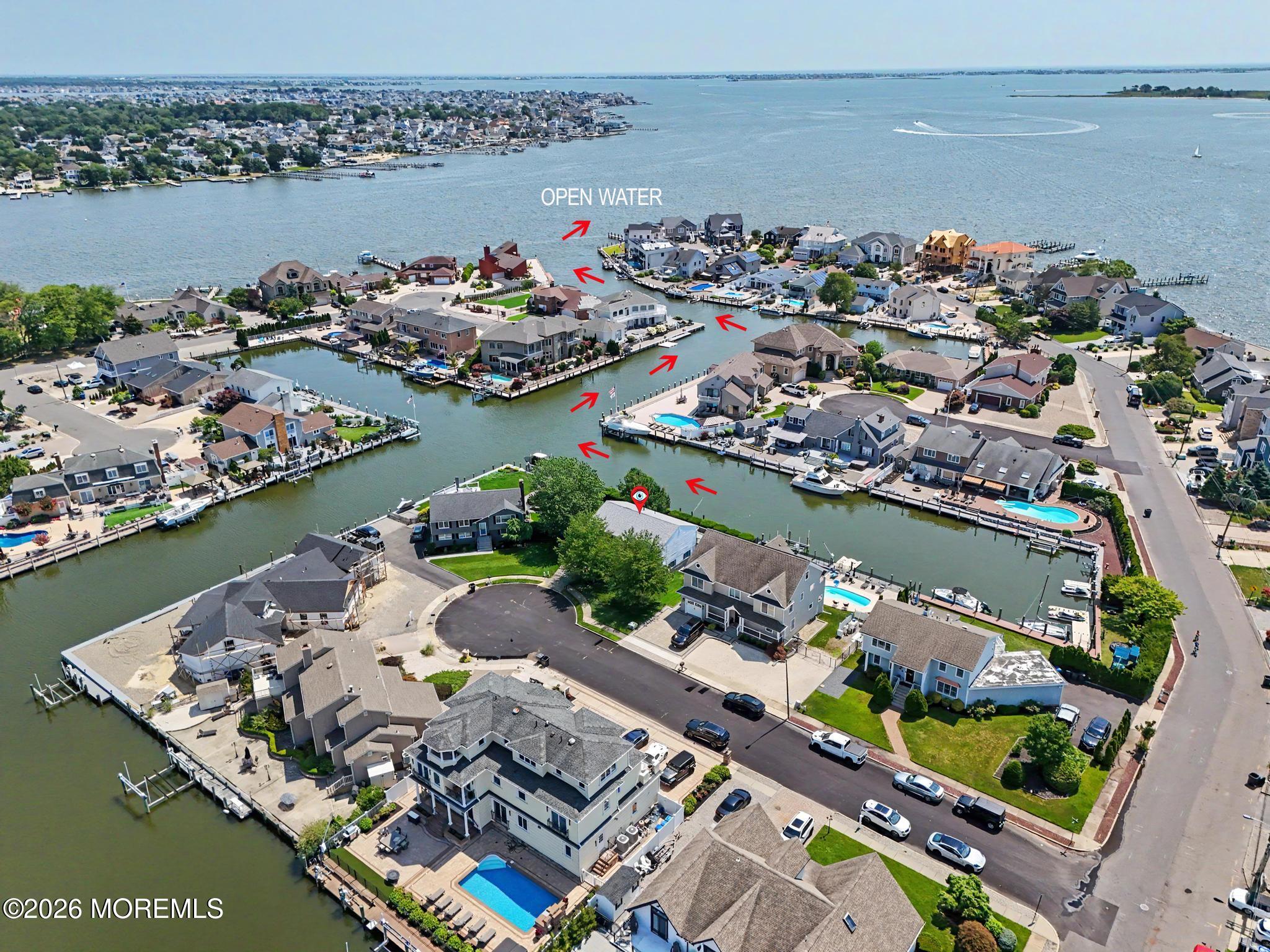 33 Freeman Court Toms River NJ 08753