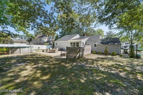 315 Tudor Avenue Pine Beach NJ 08741