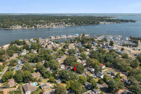 315 Tudor Avenue Pine Beach NJ 08741