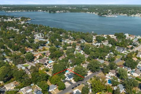 315 Tudor Avenue Pine Beach NJ 08741