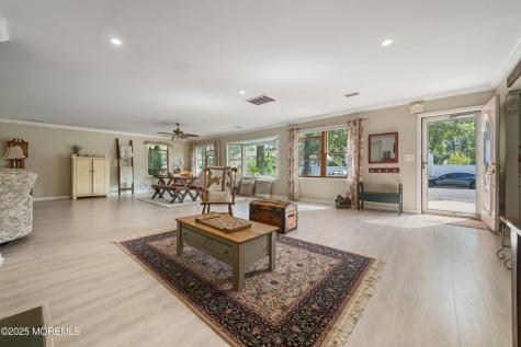 315 Tudor Avenue Pine Beach NJ 08741