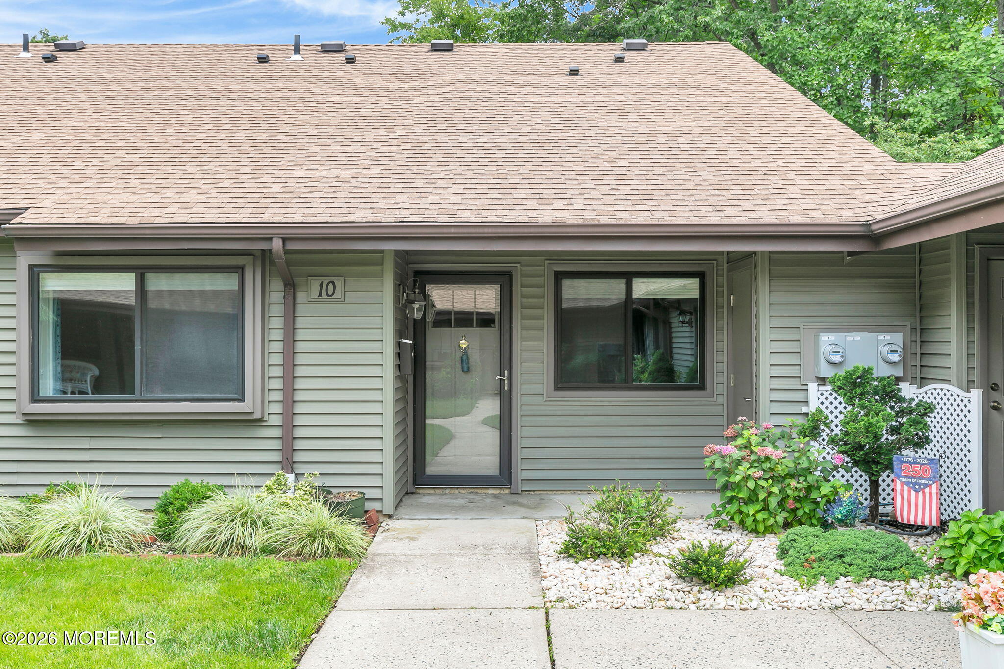 10 Medford Court Red Bank NJ 07701