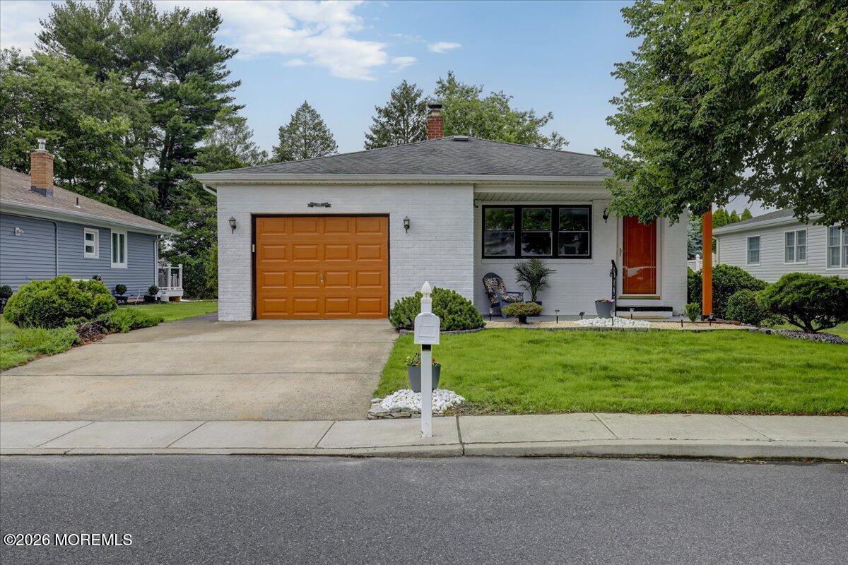 135 Biabou Drive Toms River NJ 08757
