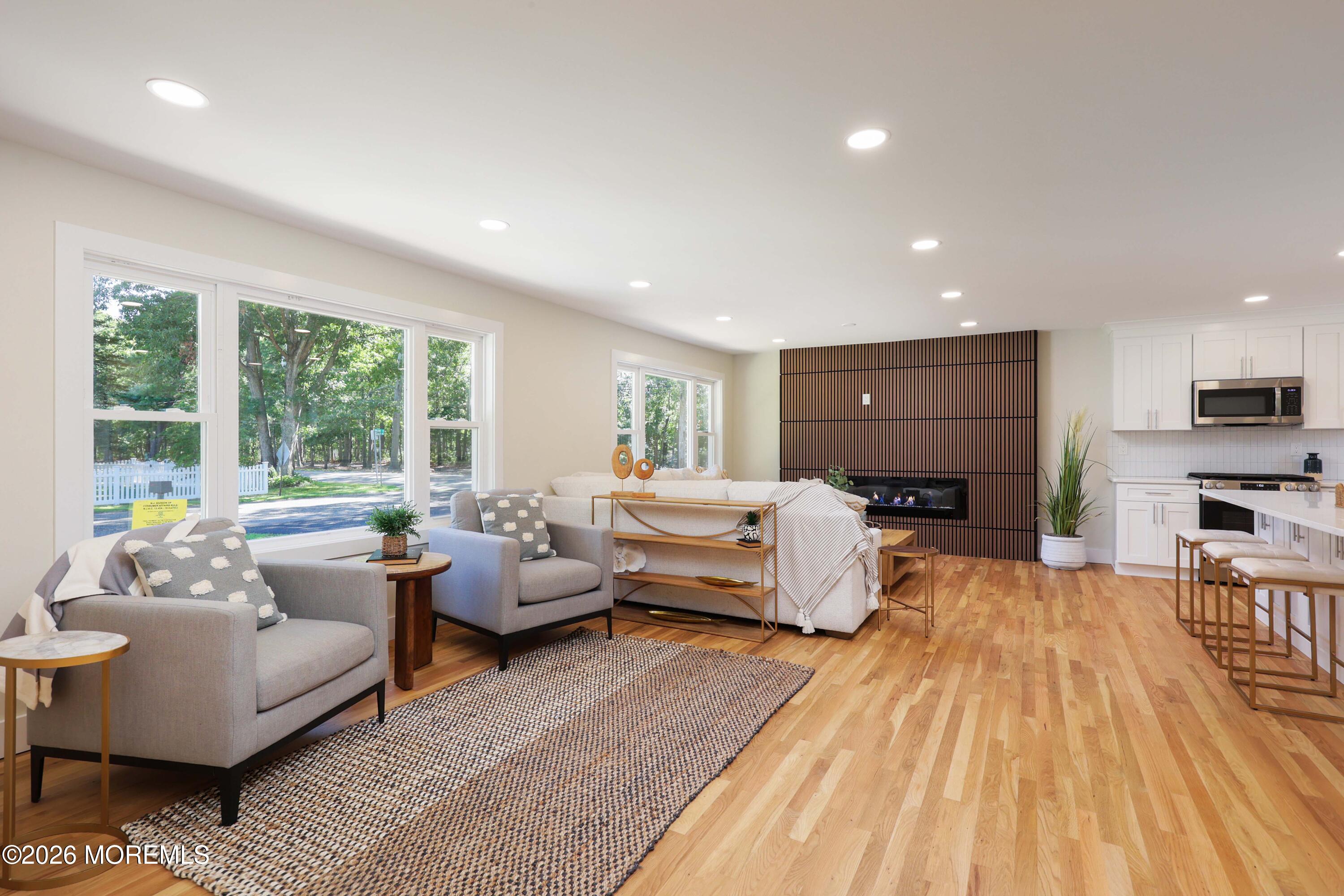 15 Walnut Street Beachwood NJ 08722