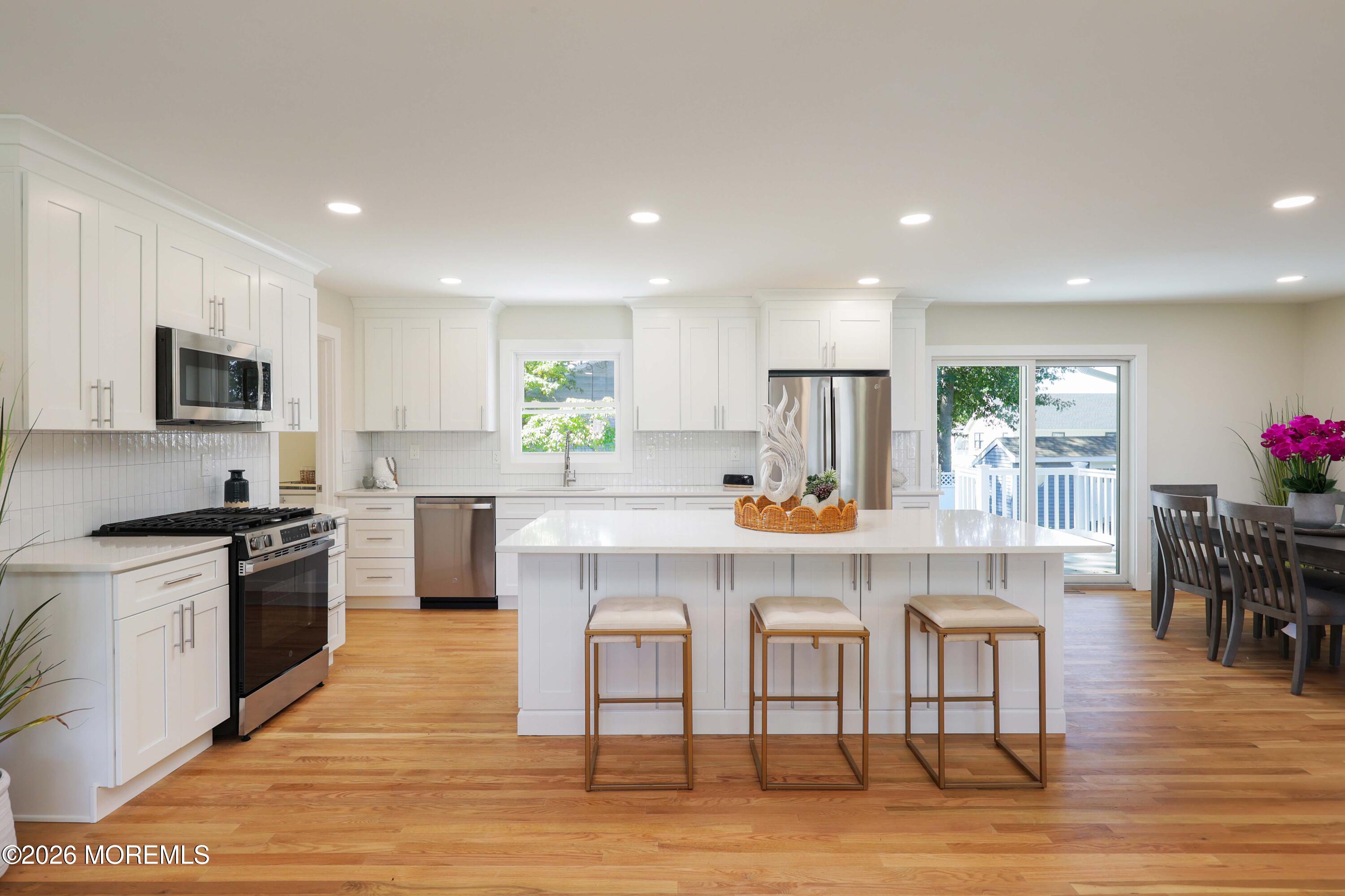 15 Walnut Street Beachwood NJ 08722