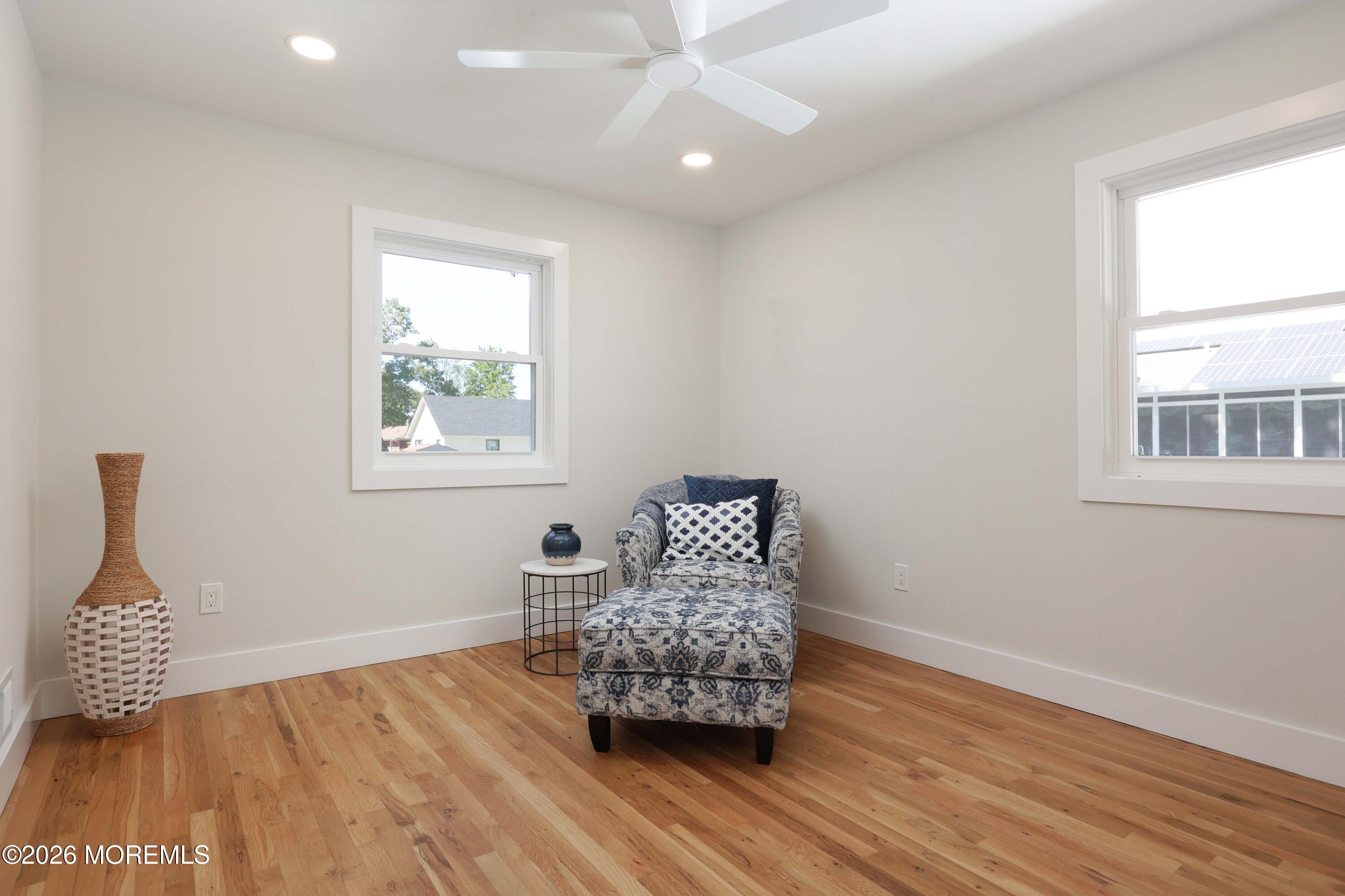 15 Walnut Street Beachwood NJ 08722