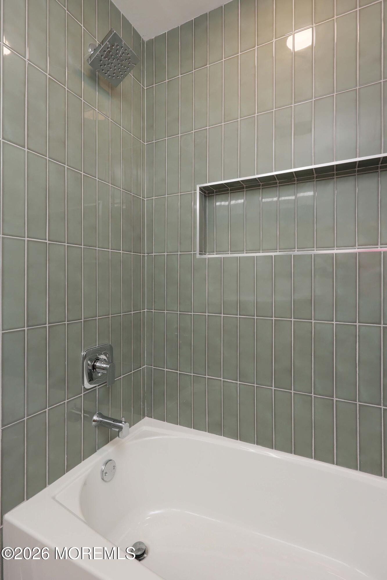15 Walnut Street Beachwood NJ 08722