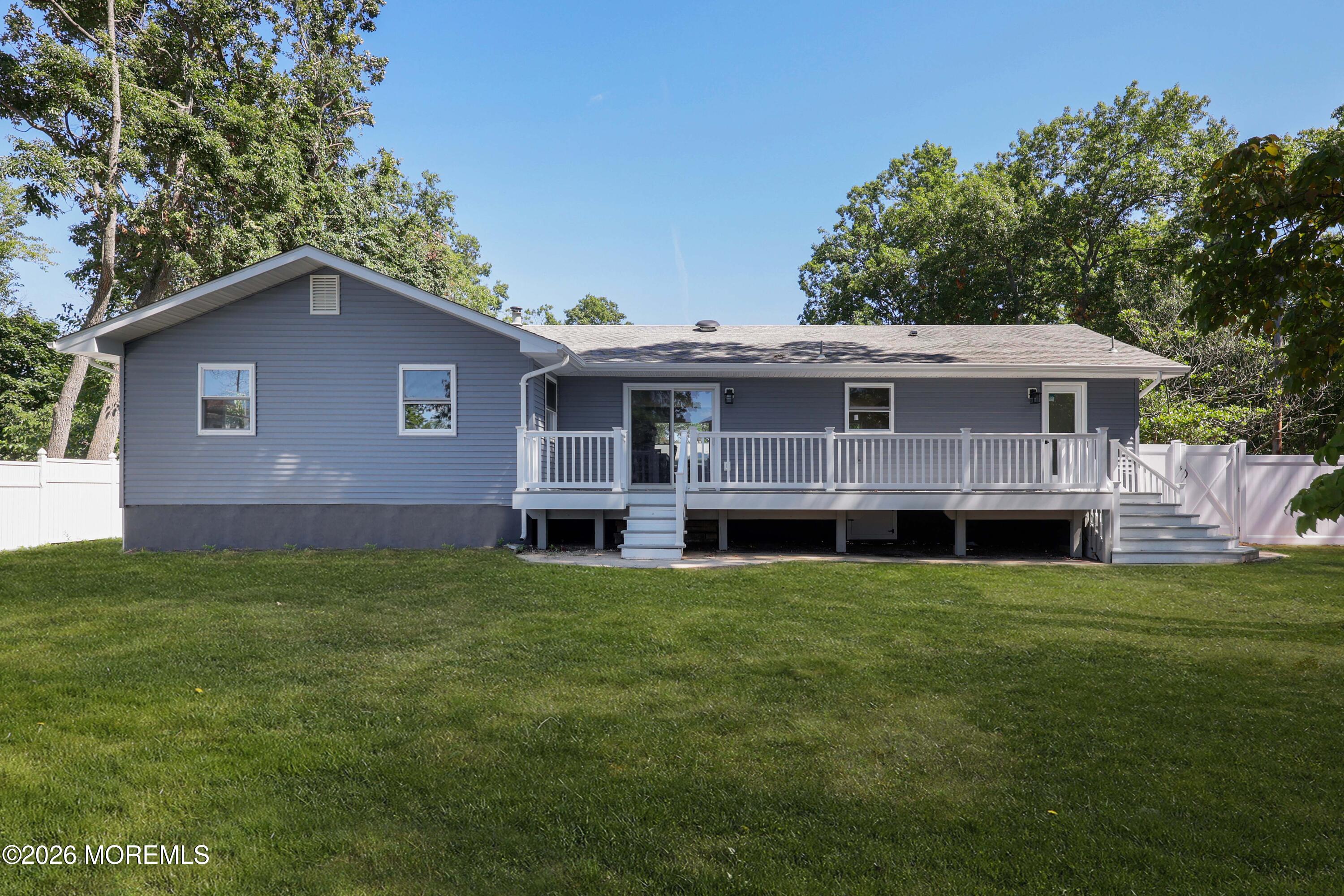 15 Walnut Street Beachwood NJ 08722