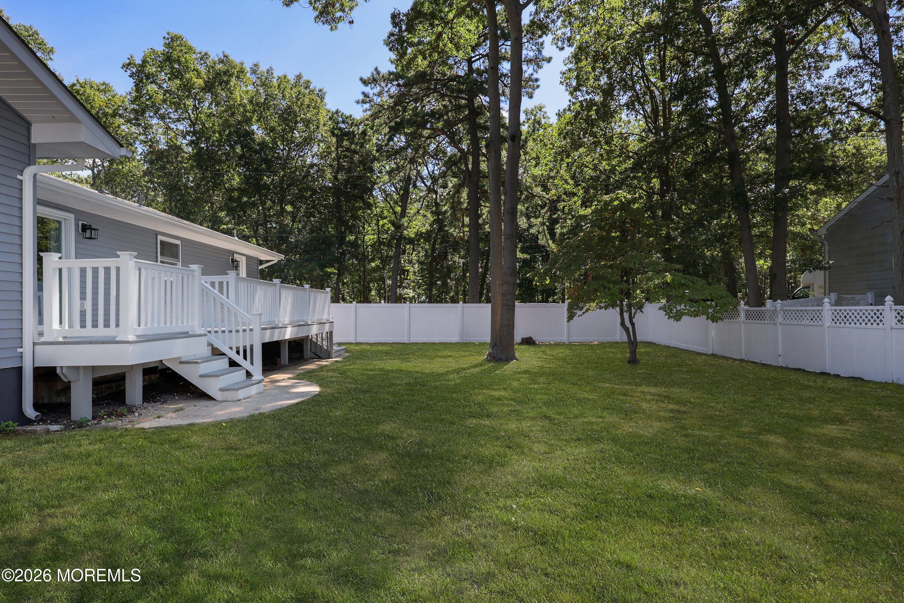 15 Walnut Street Beachwood NJ 08722