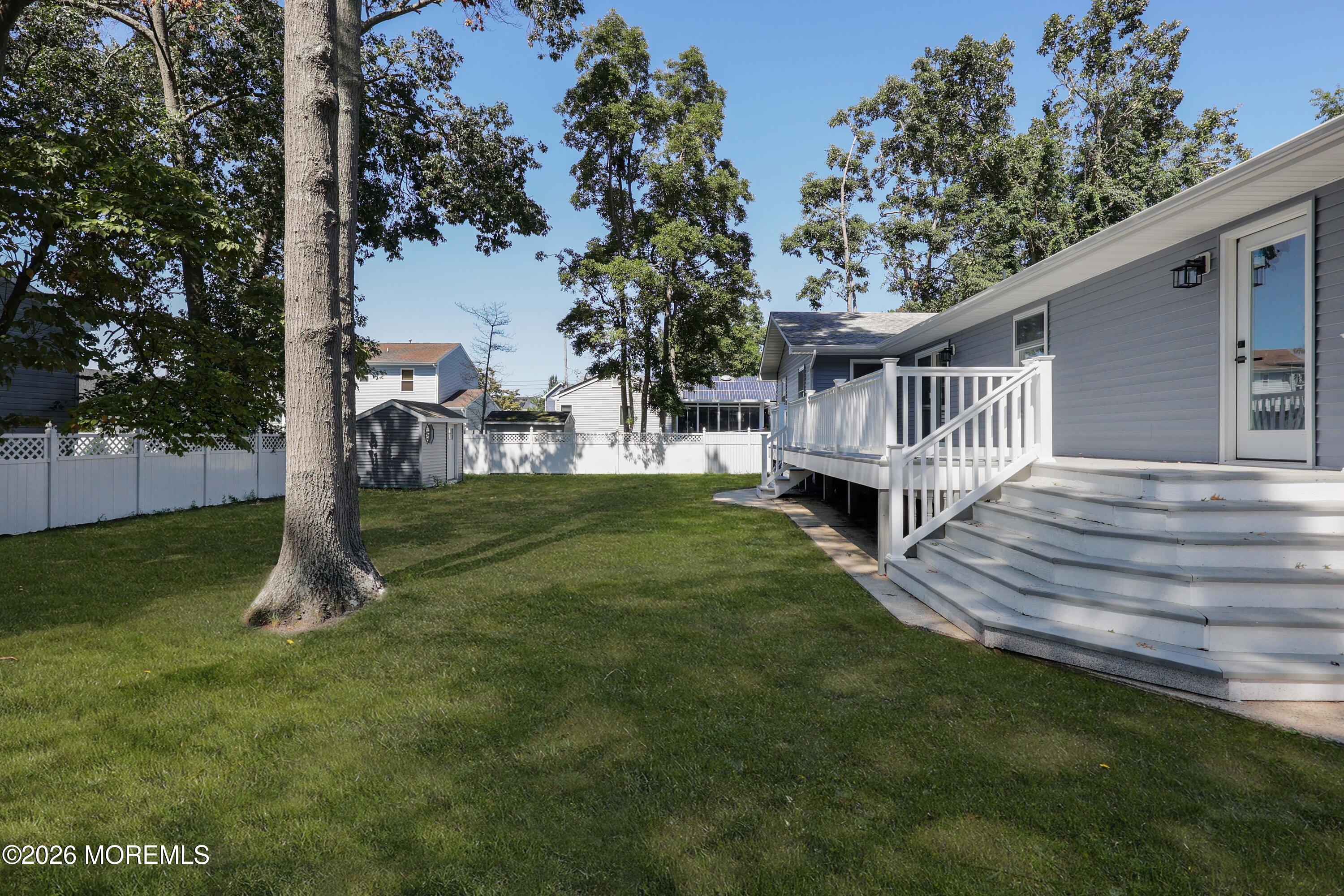 15 Walnut Street Beachwood NJ 08722