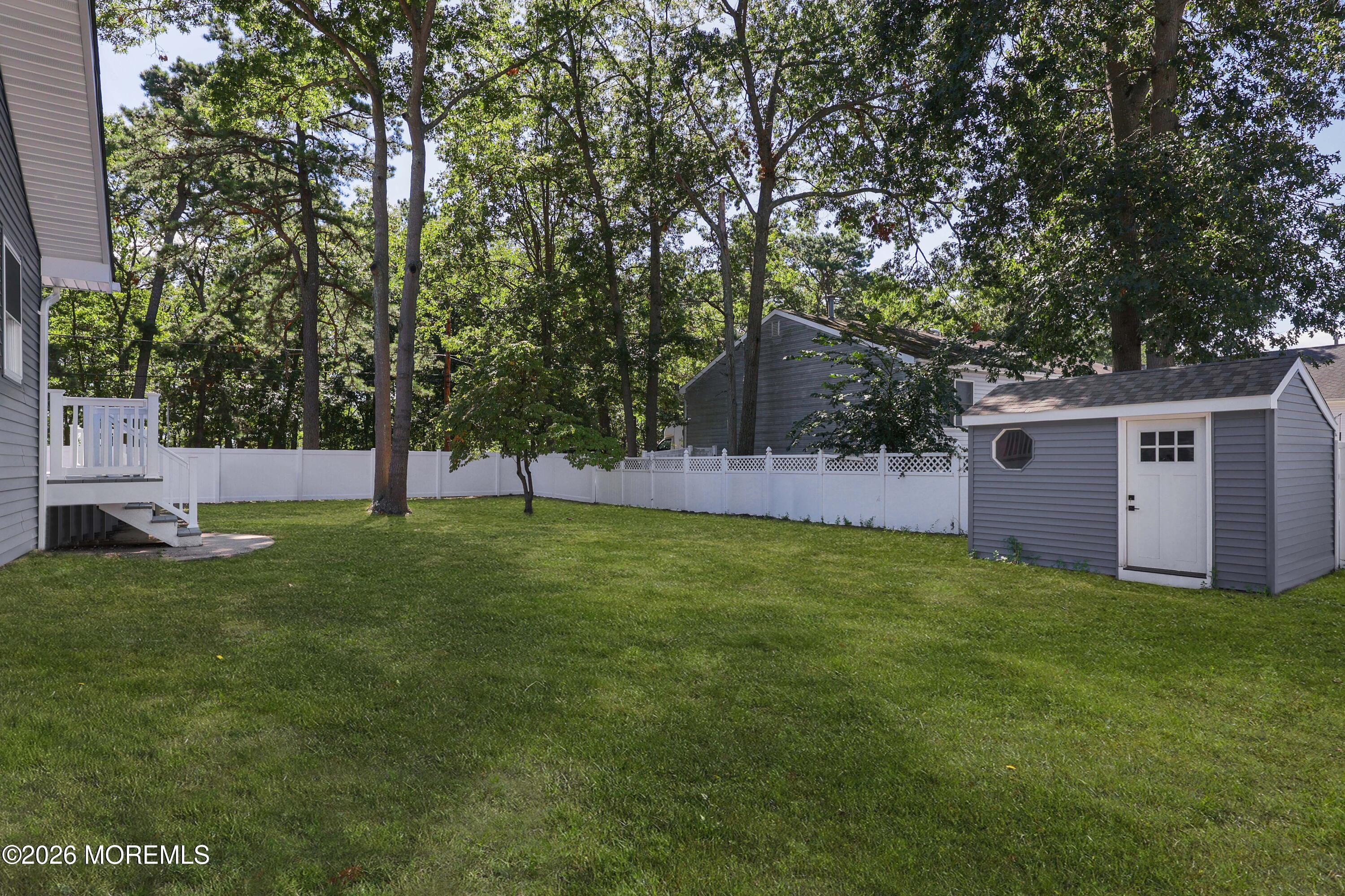 15 Walnut Street Beachwood NJ 08722