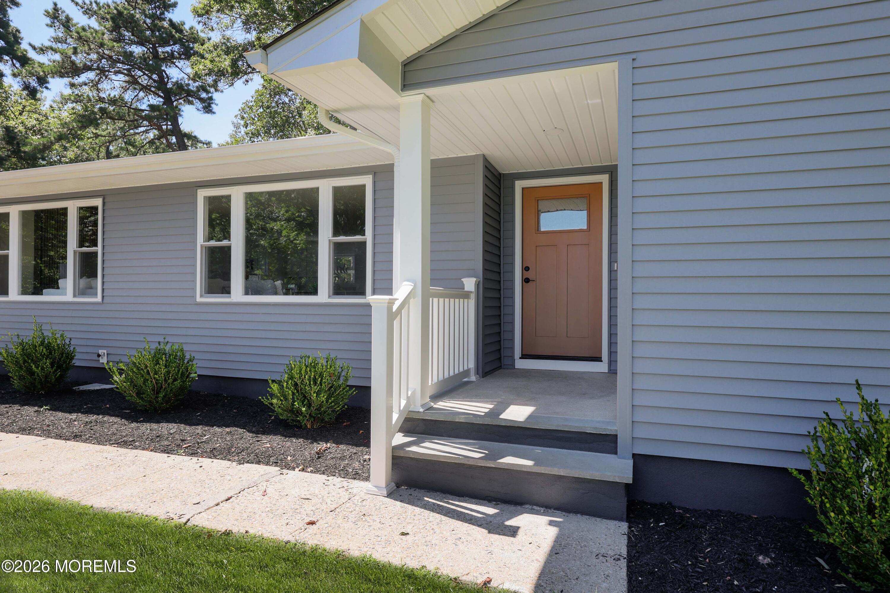 15 Walnut Street Beachwood NJ 08722