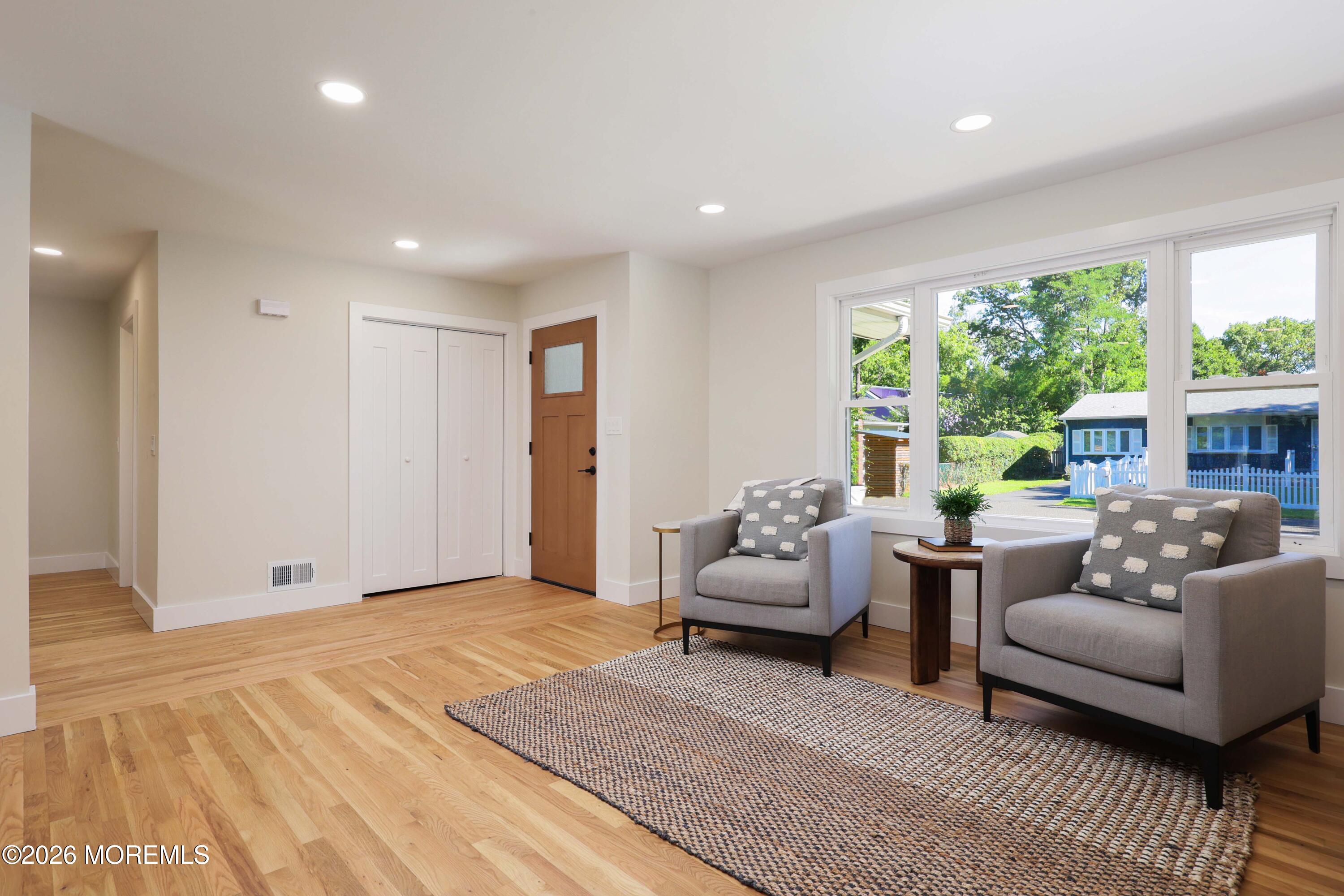 15 Walnut Street Beachwood NJ 08722