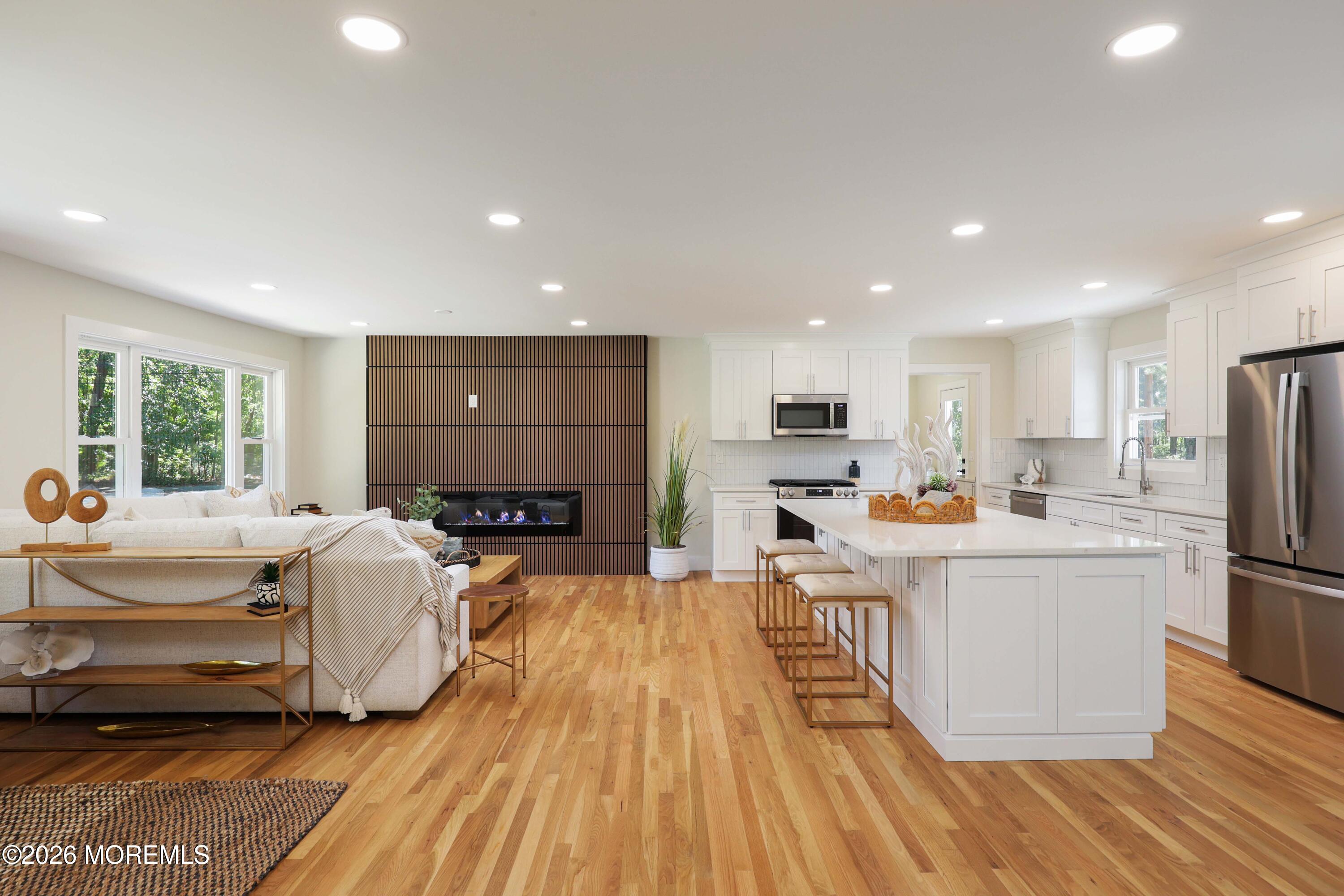 15 Walnut Street Beachwood NJ 08722