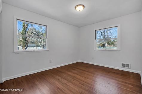 23 Tilton Avenue Toms River NJ 08757