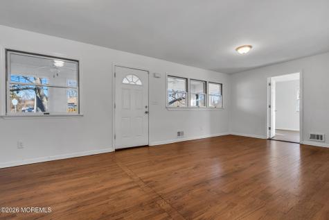23 Tilton Avenue Toms River NJ 08757
