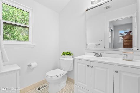 15 Cardinal Court Marlton NJ 08053