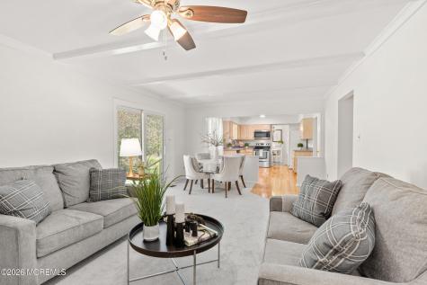 15 Cardinal Court Marlton NJ 08053