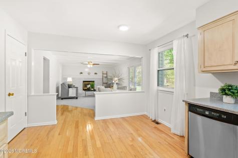 15 Cardinal Court Marlton NJ 08053