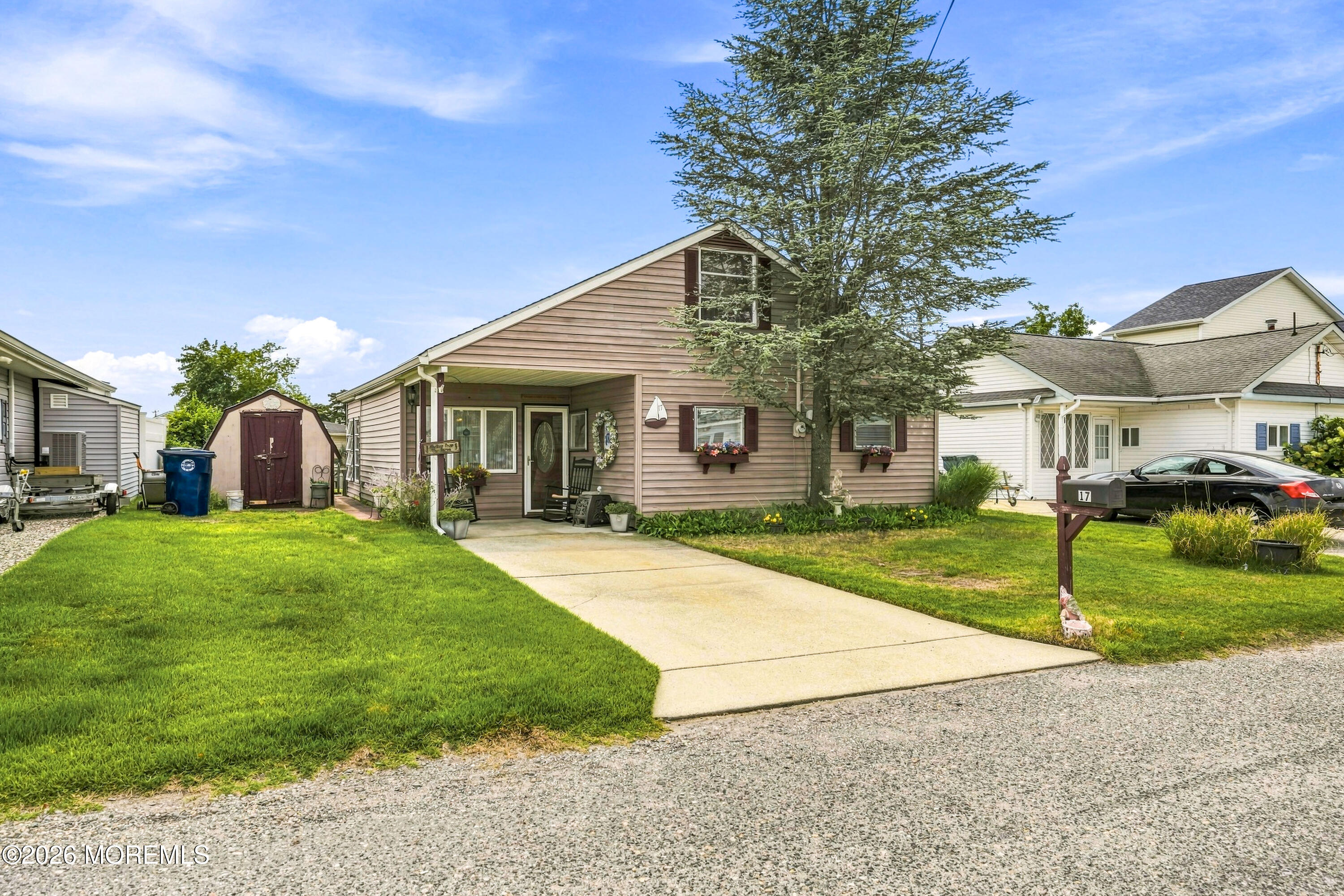 17 W Sail Drive Little Egg Harbor NJ 08087