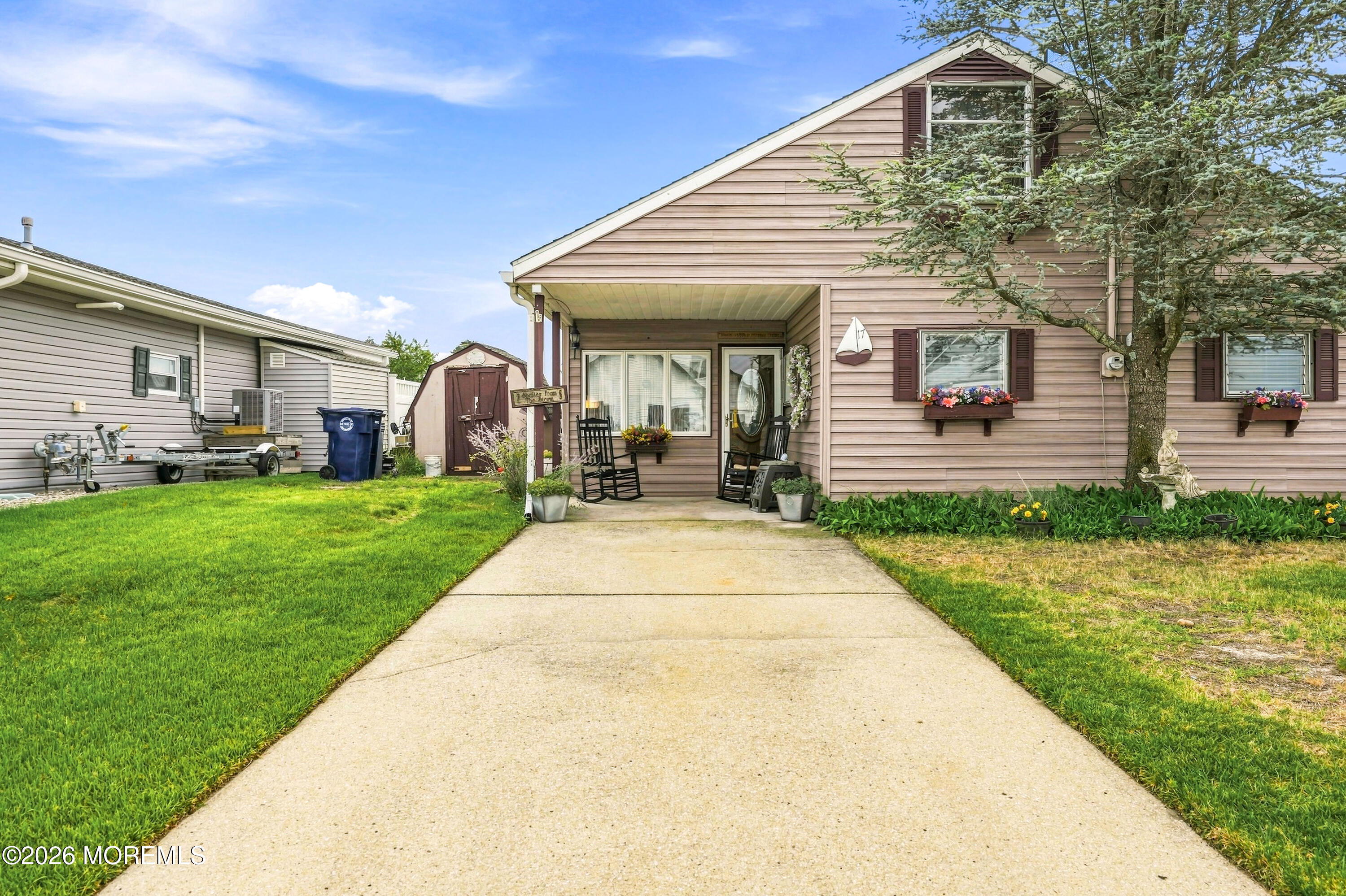 17 W Sail Drive Little Egg Harbor NJ 08087