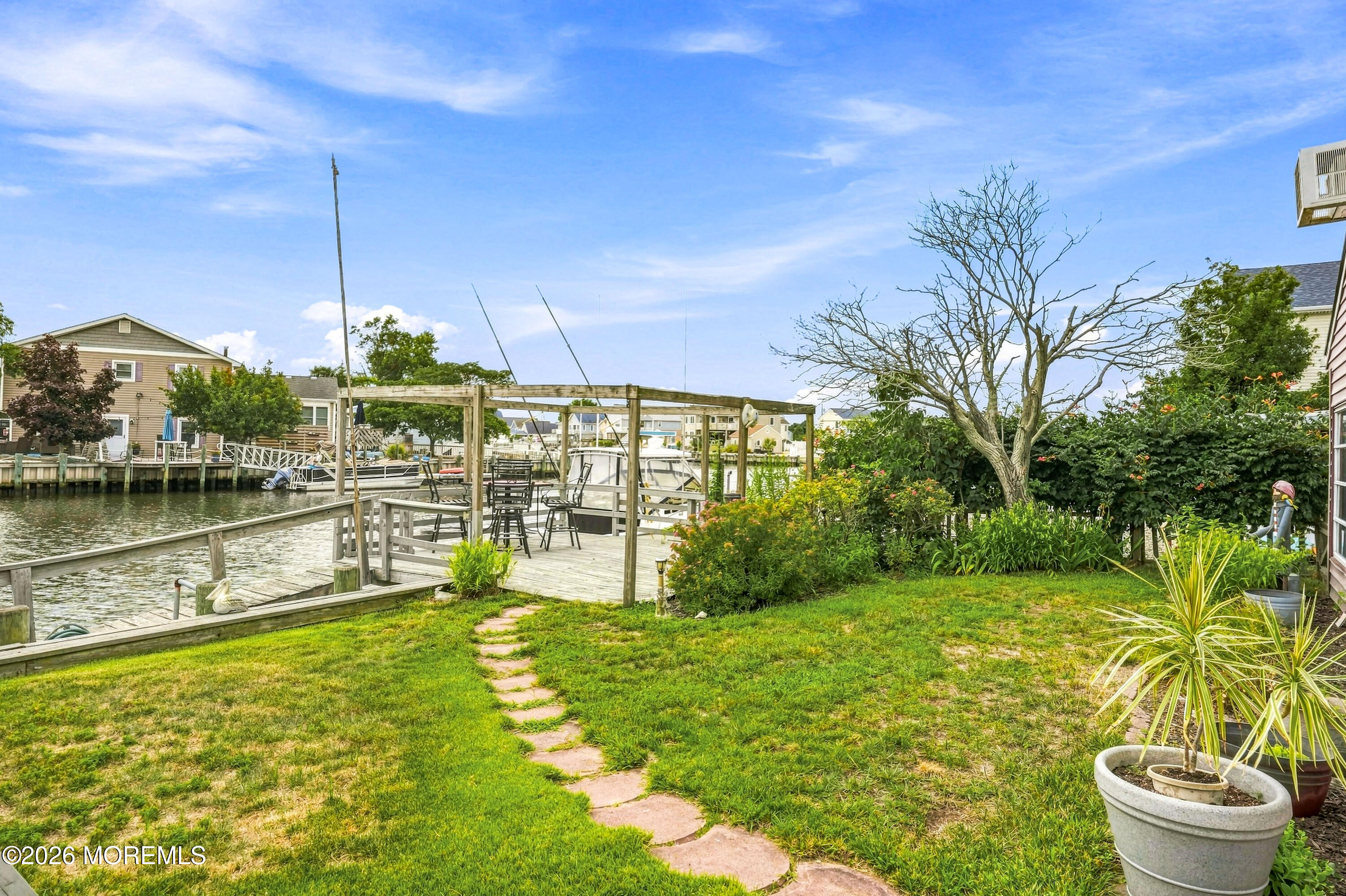 17 W Sail Drive Little Egg Harbor NJ 08087