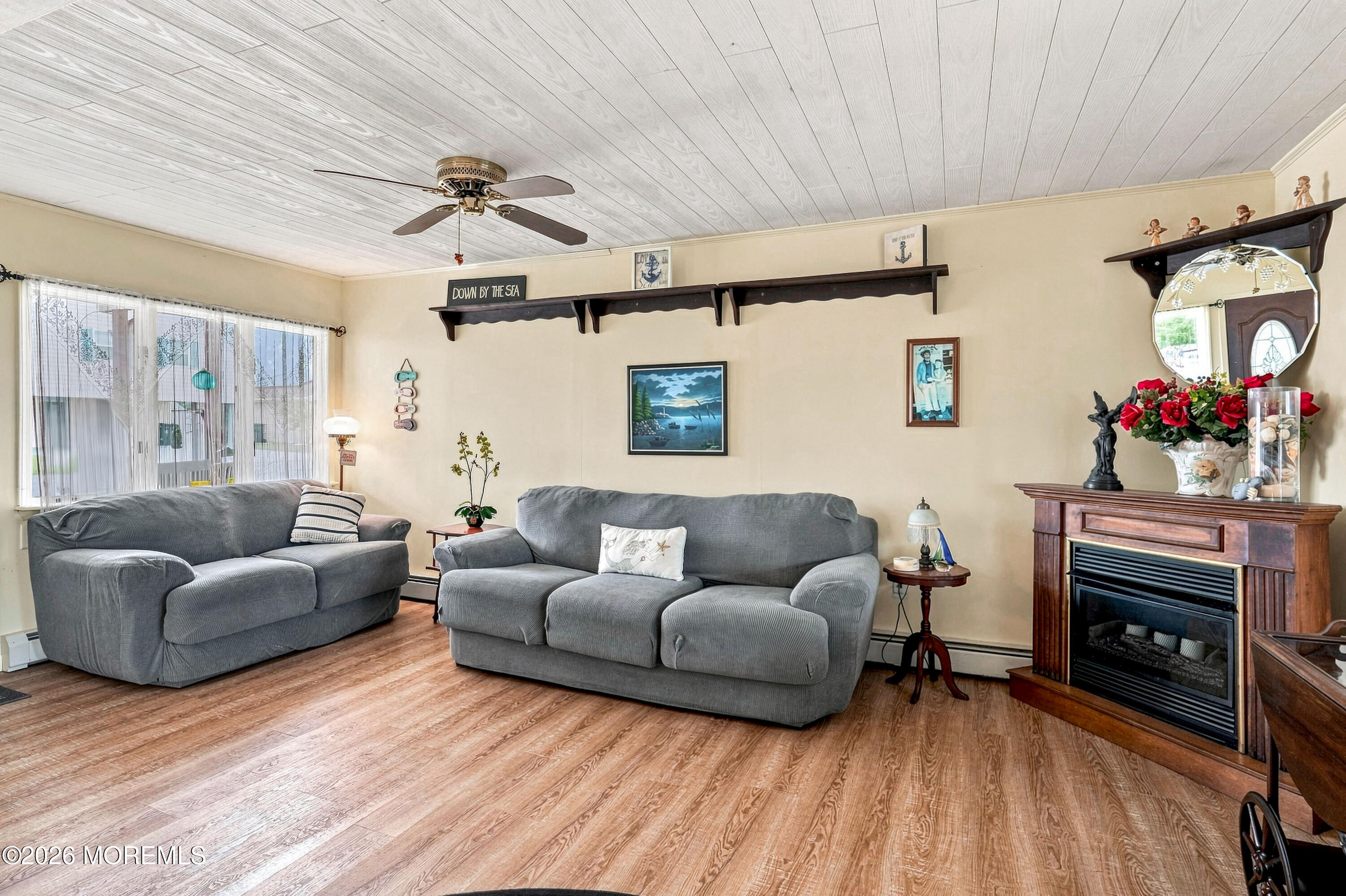 17 W Sail Drive Little Egg Harbor NJ 08087