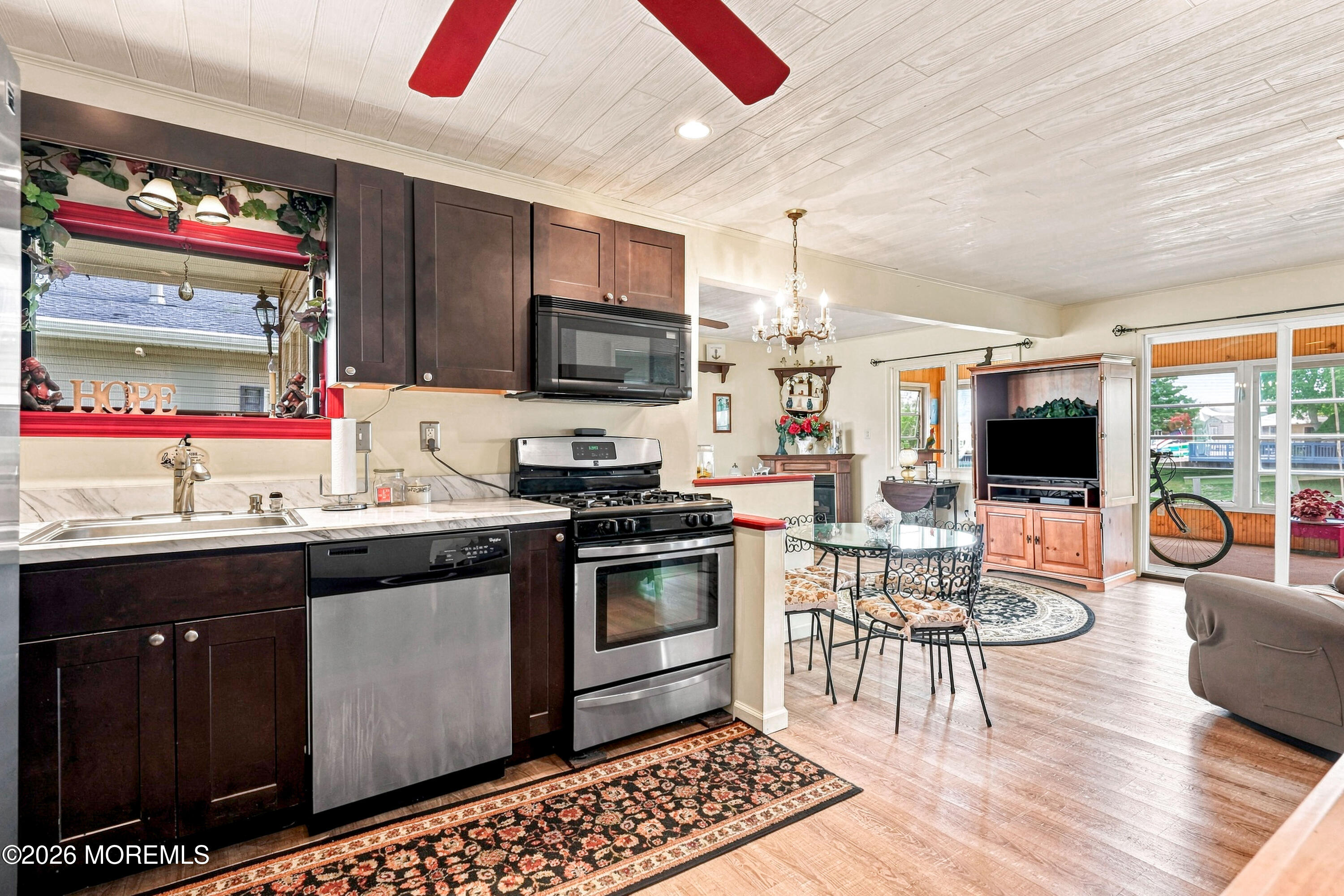 17 W Sail Drive Little Egg Harbor NJ 08087