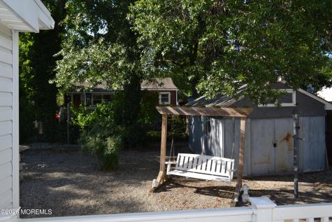 267 Seeley Avenue Keansburg NJ 07734