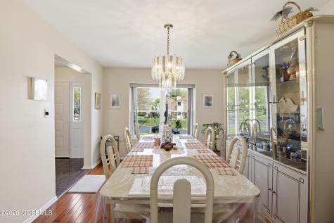 40 La Valencia Road Old Bridge NJ 08857