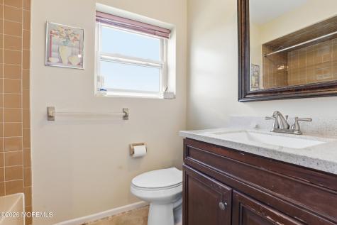 40 La Valencia Road Old Bridge NJ 08857
