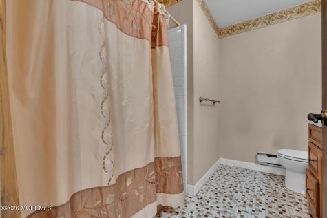 18 Leighton Lane Manchester NJ 08759