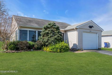 18 Leighton Lane Manchester NJ 08759