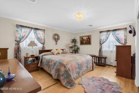 16 Tivoli Street Toms River NJ 08757