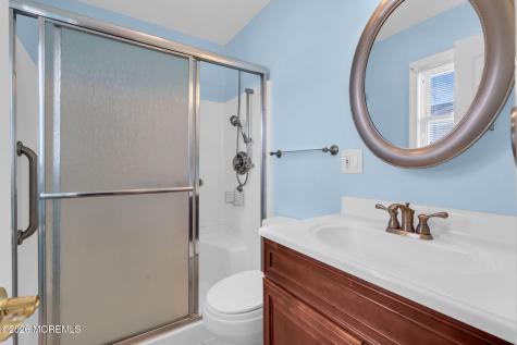 16 Tivoli Street Toms River NJ 08757