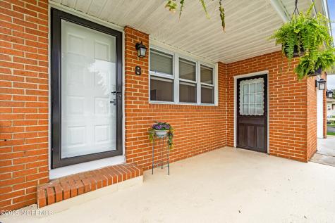 8 Rio Court Toms River NJ 08757