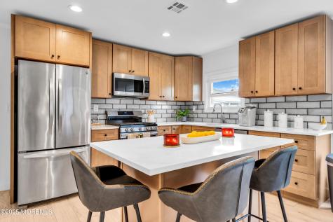 8 Rio Court Toms River NJ 08757
