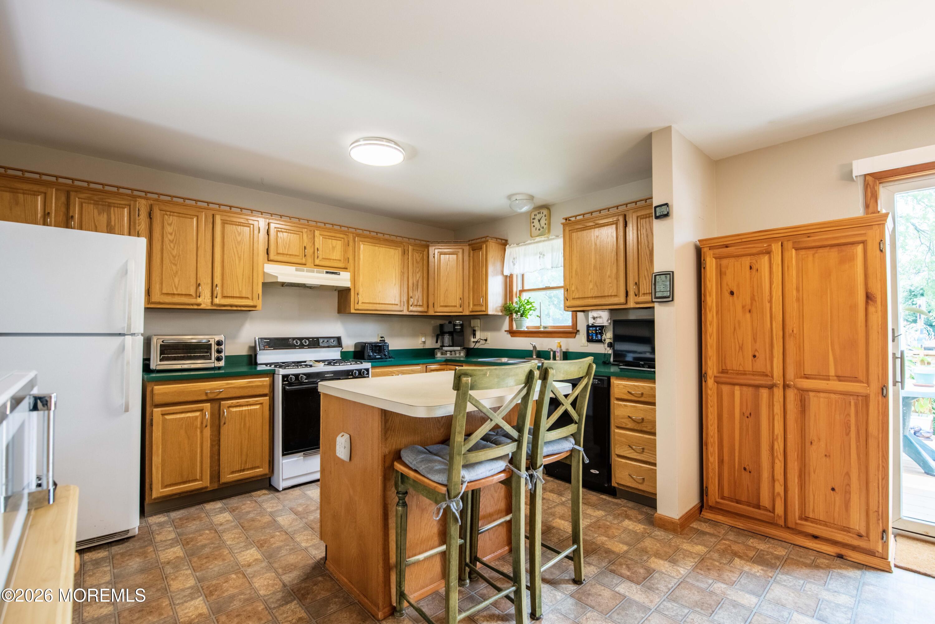 1162 Hilltop Drive Wall NJ 07719