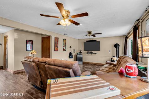 73 Dahlia Lane Toms River NJ 08753